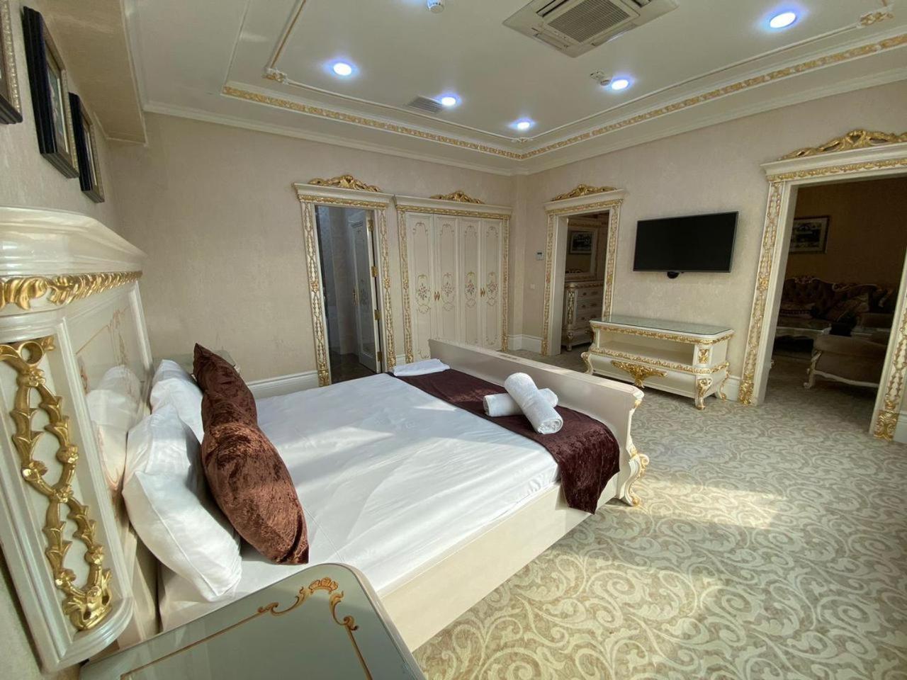 Opera Hotel Baku Exterior photo